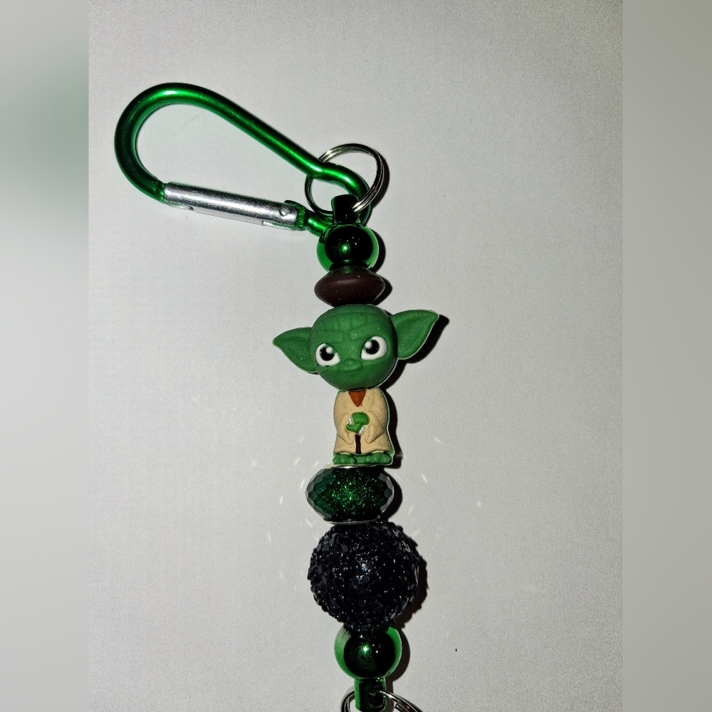 💚 BABY YODA - BAG CLIP